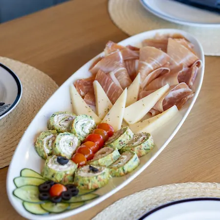 Bijaci * Kaštel Novi