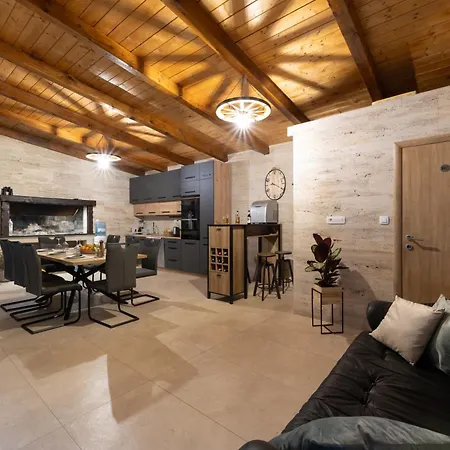 Bijaci * Kaštel Novi